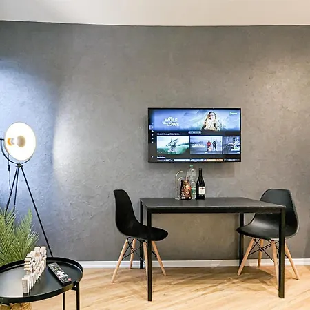 4 Zimmer 8 Personen Inet Ebk Wm Alfa Estugarda